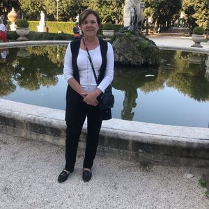 Meet your Posher, Lisa